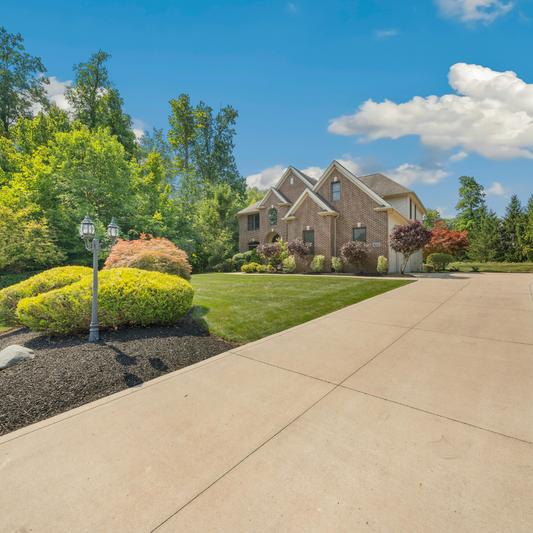 Concrete vs. Asphalt Driveways: Which One Is the Better Investment?