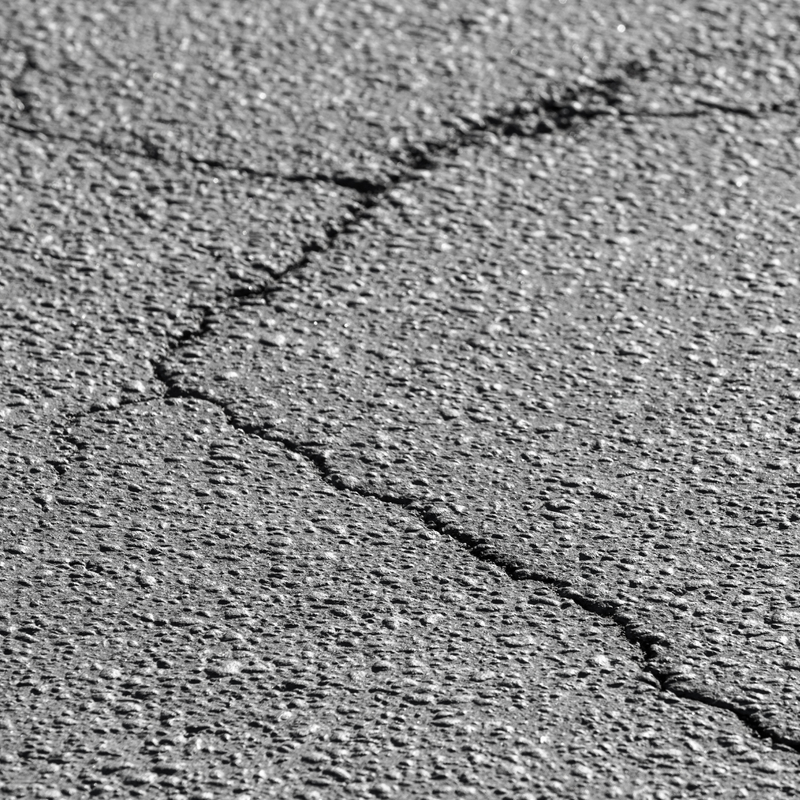 Are Your Driveway or Walkway Cracks Getting Worse? Here’s What to Do Now